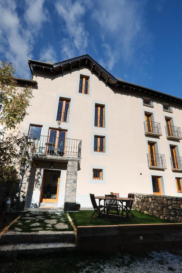 Domaine Agricole Cotze / Casa Rural Enveitg Dış mekan fotoğraf