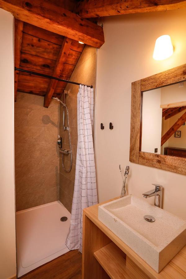 Domaine Agricole Cotze / Casa Rural Enveitg Dış mekan fotoğraf