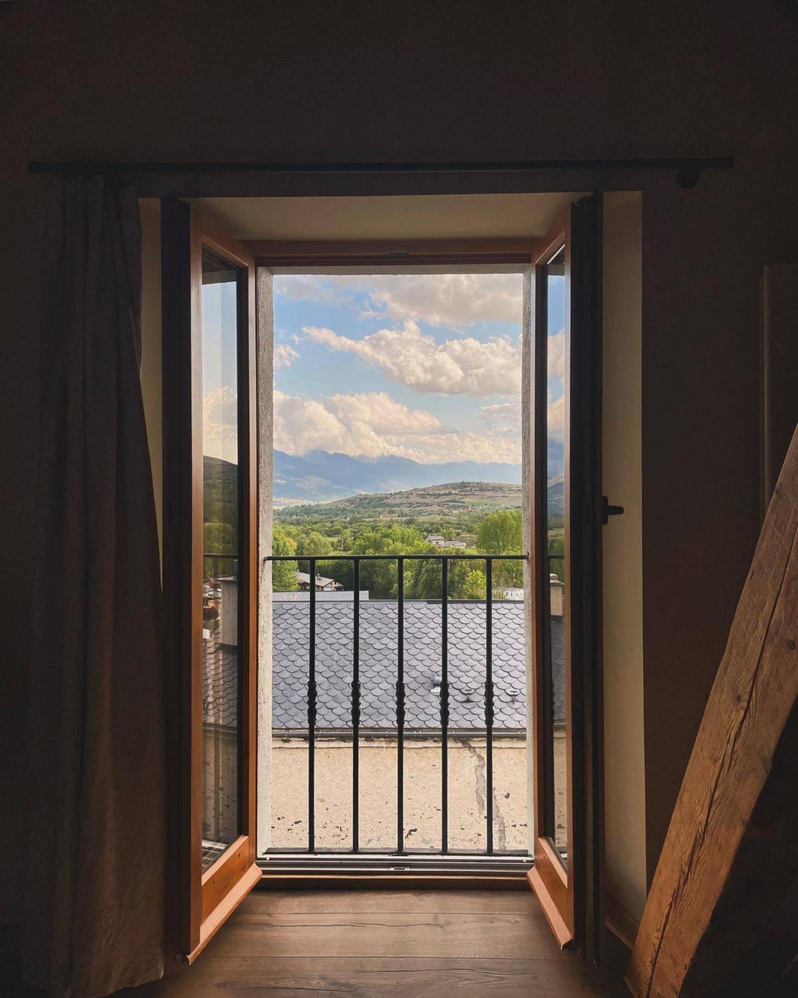 Domaine Agricole Cotze / Casa Rural Enveitg Dış mekan fotoğraf